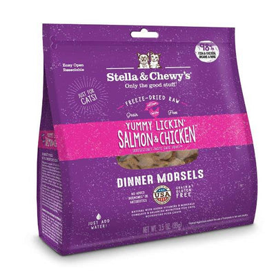 <b>Stella & Chewy's</b> Yummy Lickin' Salmon & Chicken Dinner Grain Free Freeze Dried Raw Cat Food