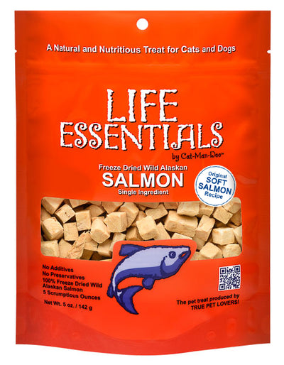 Cat-Man-Doo Life Essentials Freeze Dried Wild Alaskan Salmon Grain-Free Organic Treats for Dogs and Cats